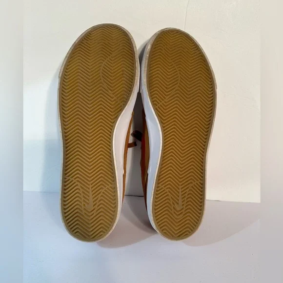 Nike SB Zoom Janoski RM Skate Shoe Men’s 10 Brown Suede Red Swoosh AQ7475-204 - Picture 5 of 15